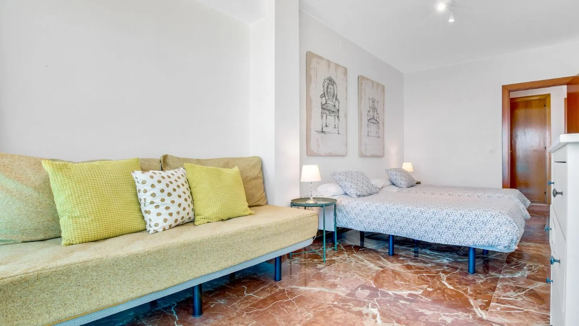 Apartment Apt Alameda De Colon Solo Familias Malaga