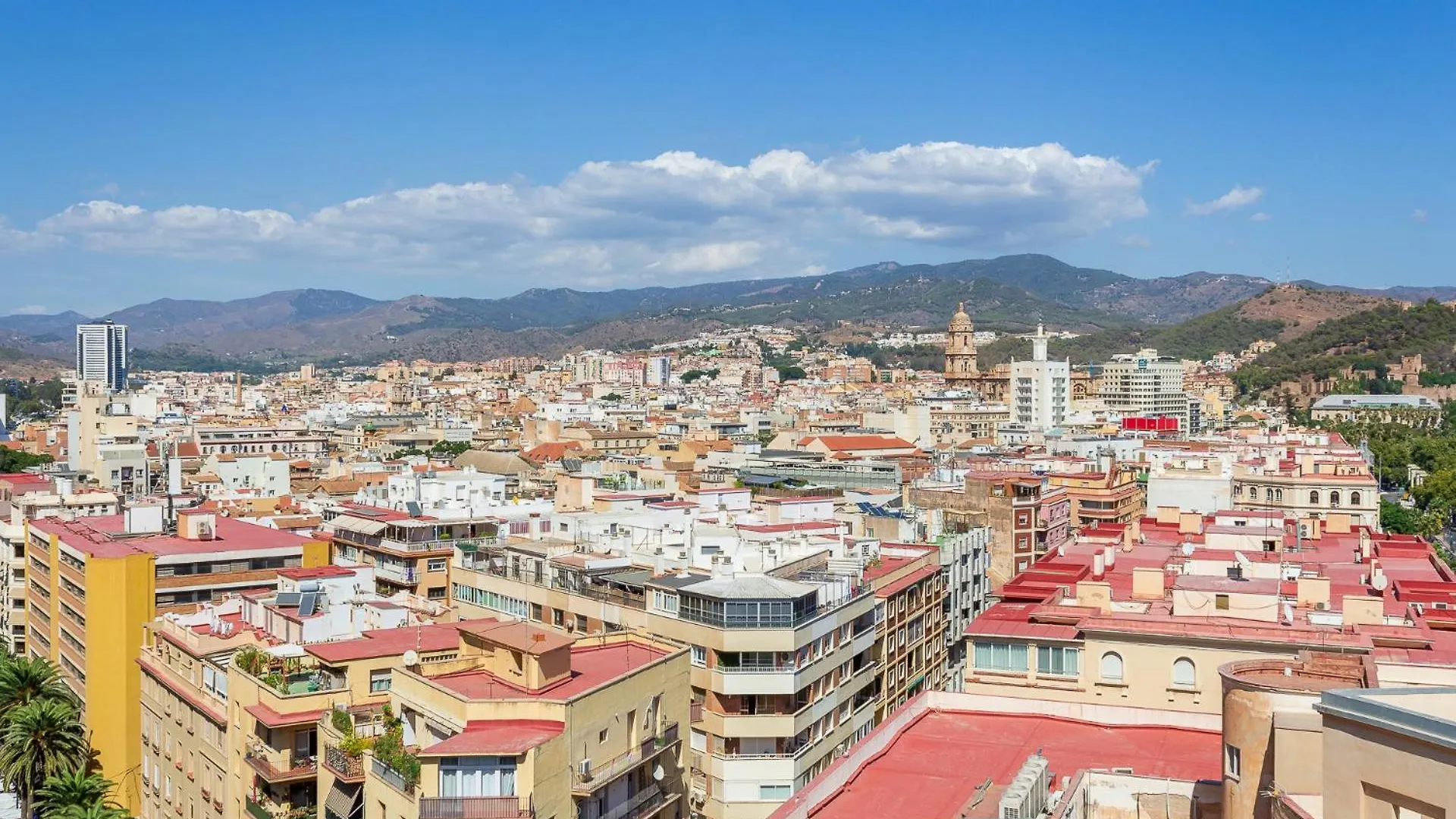 Apt Alameda De Colon Solo Familias Malaga